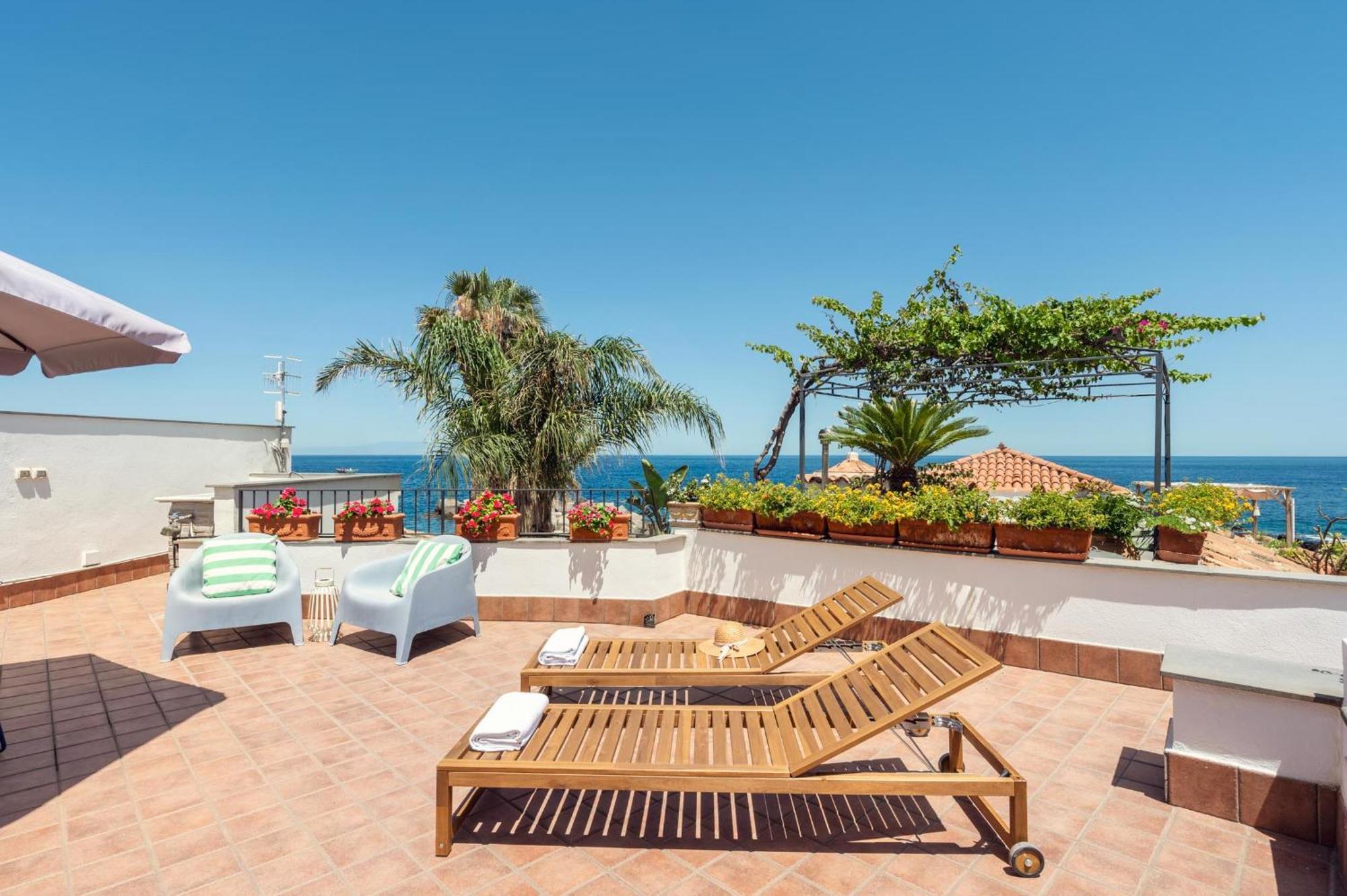 Blue54 - Pozzillo Sul Mare Fra L'Etna E Taormina Villa Exteriör bild