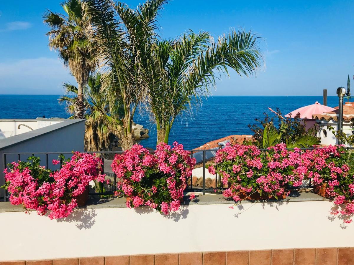 Blue54 - Pozzillo Sul Mare Fra L'Etna E Taormina Villa Exteriör bild